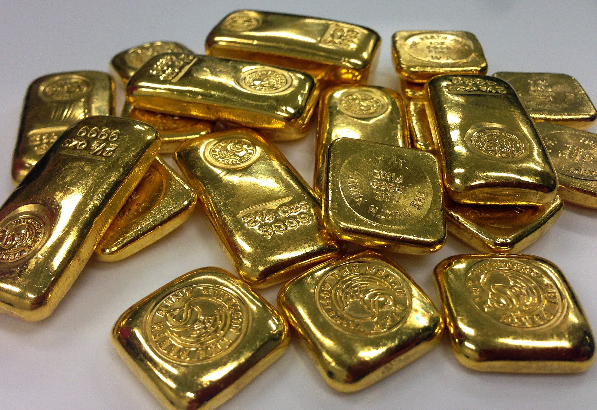 Lingottini di oro fisico